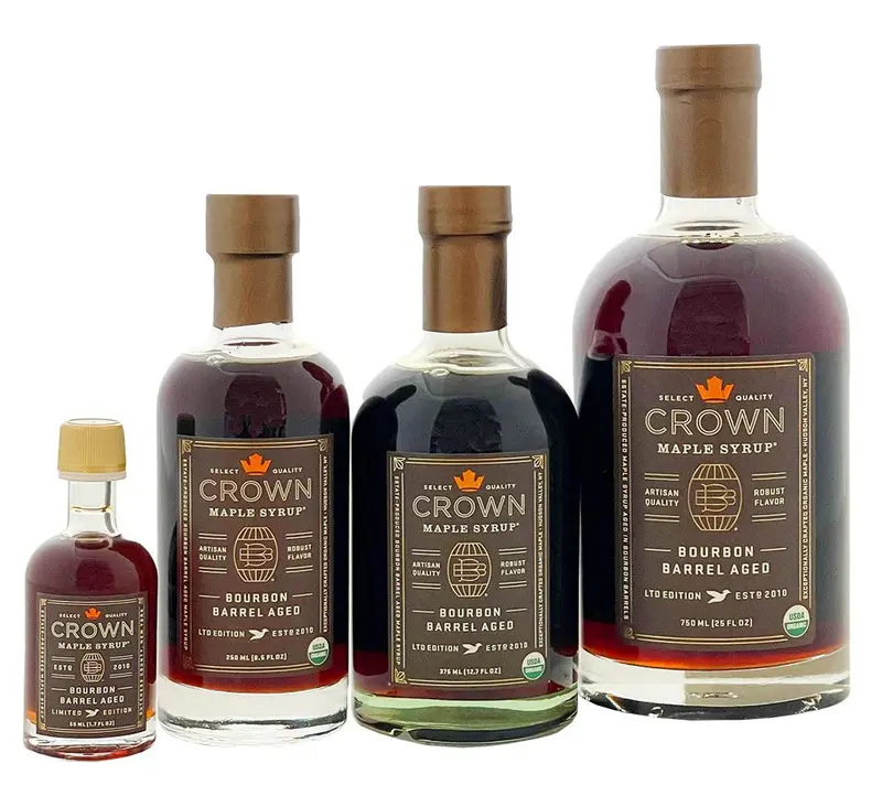 Bourbon Barrel Aged Maple Syrup von Crown Maple (Ahornsirup - Glasflasche)
