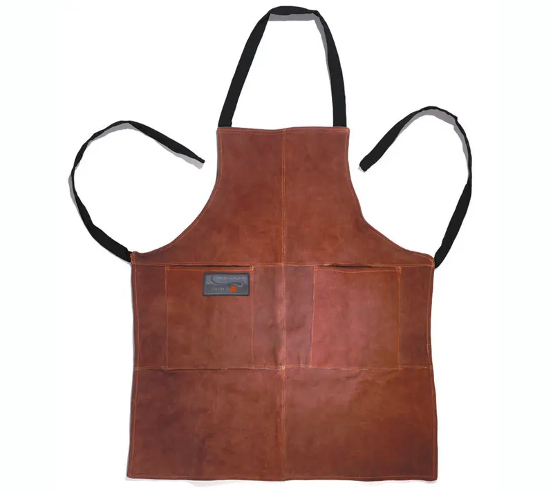 Braune Grillschürze aus Leder von Outset