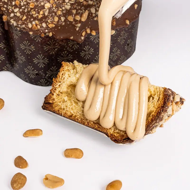 Colomba di Pasqua Choco Peanuts von American Uncle, Schokoladen- und Erdnuss-Colomba von 800 g mit Choco Peanut Butter Creme von 200 g
