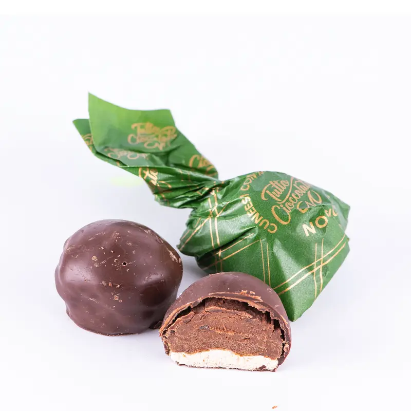Cuneesi Meringa Nocciola, Haselnusscreme- Praline mit Baiser