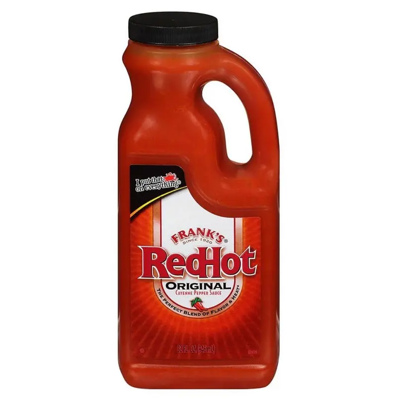 Franck's Red Hot Original Wing Souce Cayenne, scharfe Cayenne-Pfeffersauce mit 946 ml