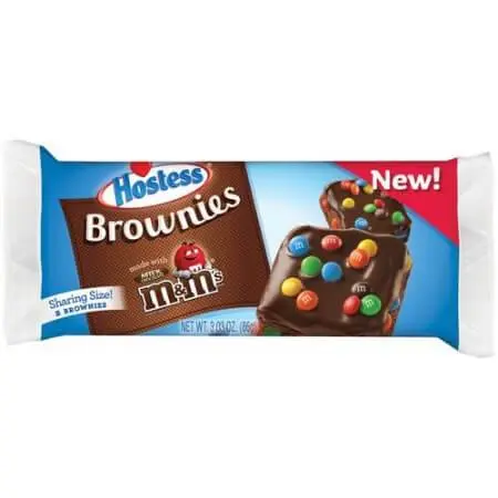 Hostess Brownies M&M's, Brownies bedeckt mit M&M's im 6er-Pack