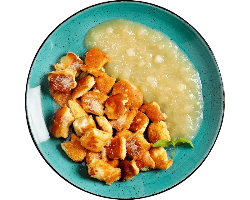 Kaiserschmarrn mit Apfelkompott
