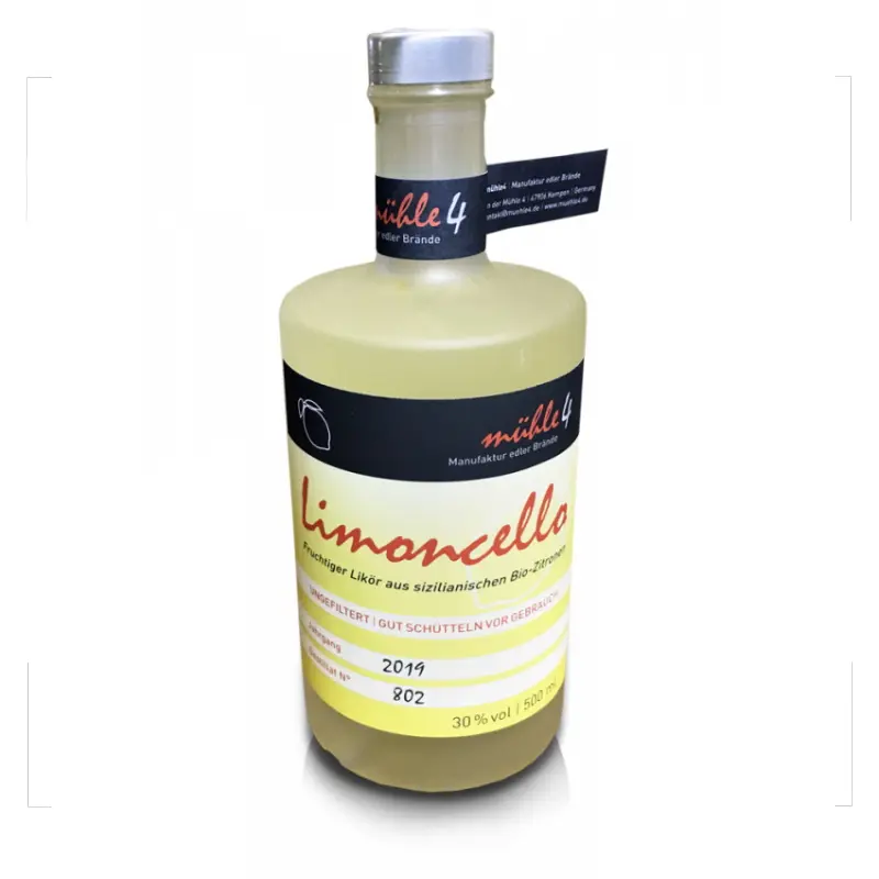 Limoncello - Fruchtiger Likör aus sizilianischen Zitronen
