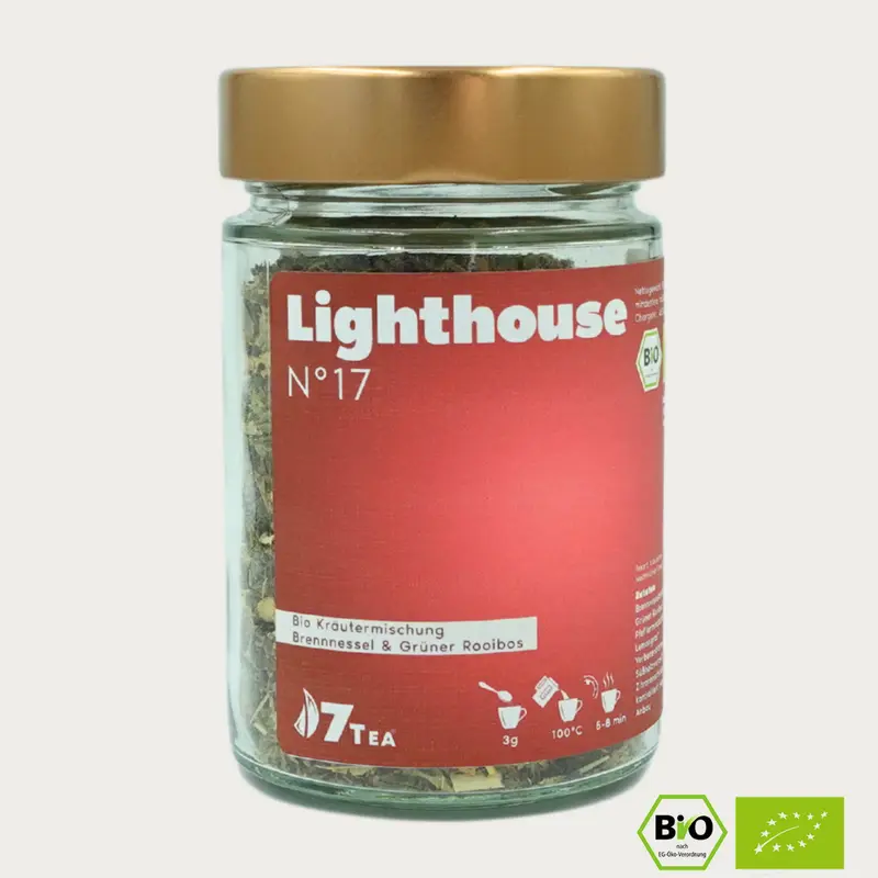 N°17 | Lighthouse - Bio