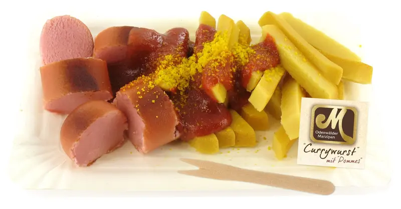 Odenwälder Marzipan Currywurst mit Pommes 150g