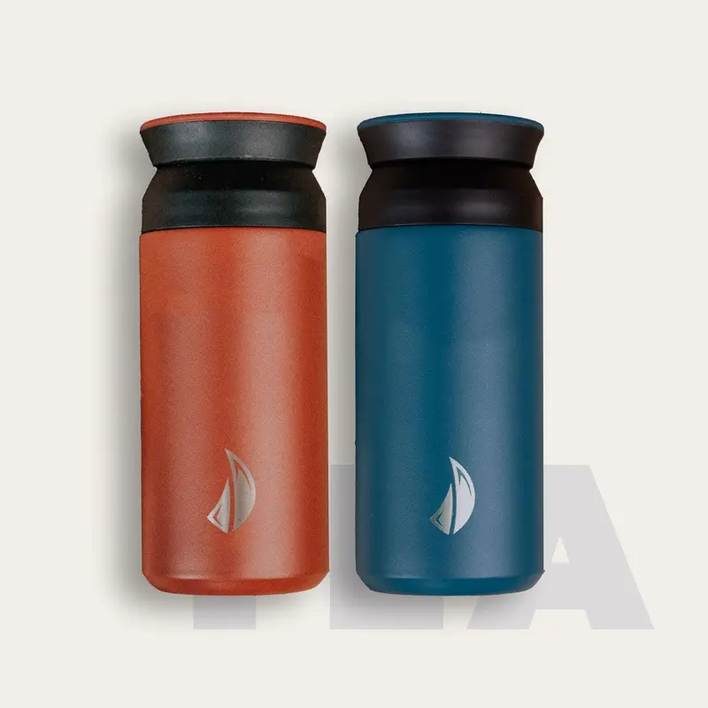 Traveller Becher M